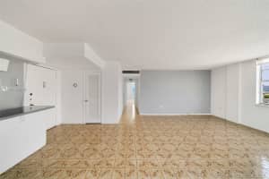 1020 Meridian Ave, Miami Beach, FL 33139, Sold 06/25/21