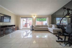 6461 NW 190th Terrace, Hialeah, FL 33015, Sold 05/26/21