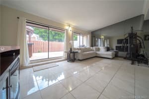 6461 NW 190th Terrace, Hialeah, FL 33015, Sold 05/26/21
