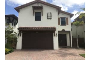 8725 NW 102nd Ct, Doral, FL 33178, Sold 06/23/21