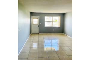 1130 11th St #5e, Miami Beach, FL 33139, Sold 12/30/21