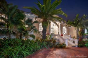 7111 Los Pinos Blvd, Coral Gables, FL 33143, Sold 08/02/21