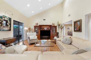 7821 SW 89th Ln, Miami, FL 33156, Sold 06/18/21
