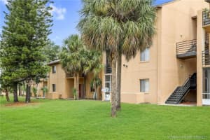 5214 Via Hacienda Cir, Orlando, FL 32839, Sold 09/01/21