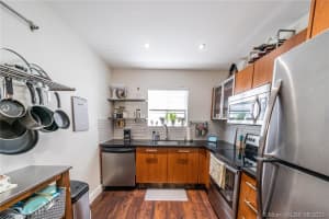 1341 15th St, Miami Beach, FL 33139, Sold 01/21/22