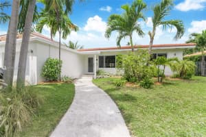 535 S Shore Dr, Miami Beach, FL 33141, Sold 07/14/21