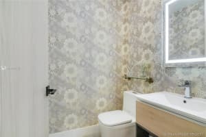 20920 NE 31st Pl, Aventura, FL 33180, Sold 06/10/21