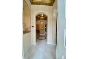 11161 NW 71st St, Doral, FL 33178, Sold 06/13/22