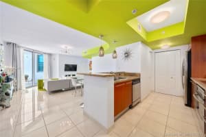 110 Washington Ave, Miami Beach, FL 33139, Sold 12/15/21