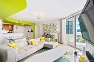 110 Washington Ave, Miami Beach, FL 33139, Sold 12/15/21