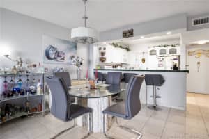 3725 S Ocean Dr, Hollywood, FL 33019, Sold 11/15/21