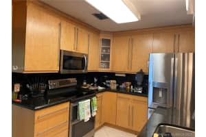 698 NW 106th Ave, Coral Springs, FL 33071, Sold 06/25/21