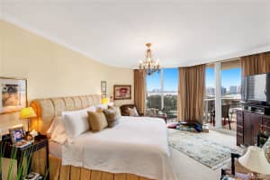 19333 Collins Ave, Sunny Isles Beach, FL 33160, Sold 07/28/21