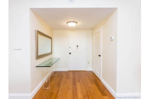 5825 Collins Ave #11b, Miami Beach, FL 33140, Sold 08/27/21