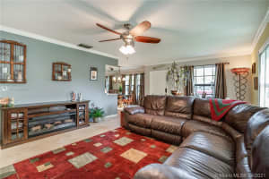 3689 W Valley Green Dr, Davie, FL 33328, Sold 09/16/21