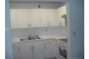 10357 N Kendall Dr, Miami, FL 33176, Sold 12/01/21