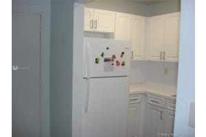 10357 N Kendall Dr, Miami, FL 33176, Sold 12/01/21