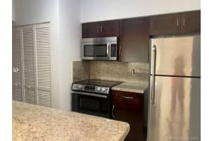 18316 NW 68th Ave, Hialeah, FL 33015, Sold 05/28/21