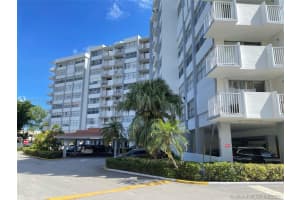 1300 NE Miami Gardens Dr #803e, Miami, FL 33179, Sold 05/19/21