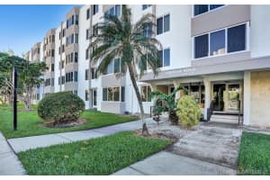 250 180th Dr, Sunny Isles Beach, FL 33160, Sold 06/04/21
