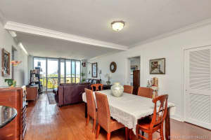 401 69th St, Miami, FL 33141, Sold 03/15/22