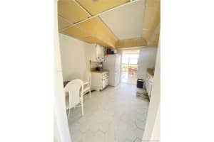 600 Parkview Dr, Hallandale Beach, FL 33009, Sold 07/30/21