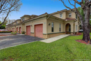2556 Centergate Dr, Miramar, FL 33025, Sold 07/09/21