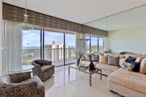 3731 N Country Club Dr PH 29, Aventura, FL 33180, Sold 06/03/21