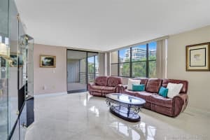 20341 NE 30th Ave, Aventura, FL 33180, Sold 06/14/21