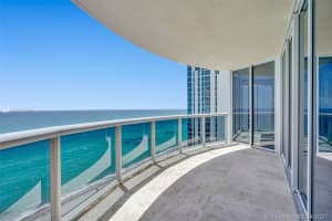 17555 Collins Ave, Sunny Isles Beach, FL 33160, Sold 05/25/21
