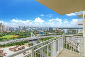 19501 W Country Club Dr, Aventura, FL 33180, Sold 06/07/21
