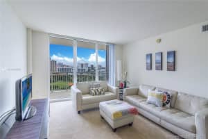 19501 W Country Club Dr, Aventura, FL 33180, Sold 06/07/21