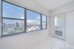 3180 S Ocean Dr APT 1721, Hallandale Beach, FL 33009, Sold 11/22/21