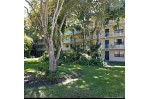 500 NE 2nd St, Dania Beach, FL 33004, Sold 09/10/21