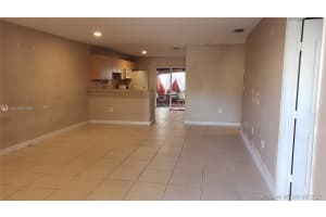 18856 NW 85th Ave, Hialeah, FL 33015, Sold 06/01/21