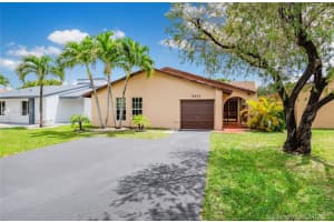 3411 SW 114th Ct, Miami, FL 33165, Sold 06/10/21