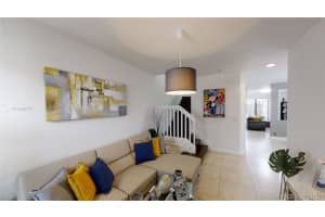 10464 NW 61st St, Doral, FL 33178, Sold 10/26/21