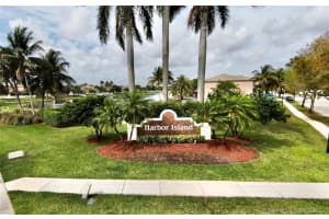 14490 NW 16th St, Pembroke Pines, FL 33028, Sold 08/26/21