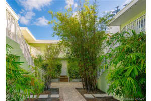 915 8th St, Miami Beach, FL 33139, Sold 09/10/21