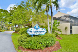 10266 NW 46th St, Doral, FL 33178, Sold 06/21/21