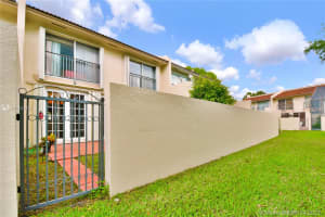 10266 NW 46th St, Doral, FL 33178, Sold 06/21/21