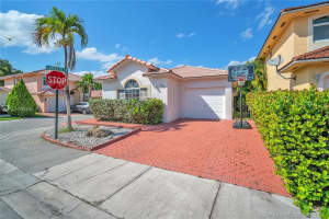 128 Danielle Ct, Weston, FL 33326, Sold 06/04/21