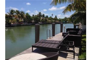 3915 Meridian Ave, Miami Beach, FL 33140, Sold 06/29/21