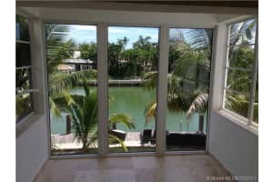 3915 Meridian Ave, Miami Beach, FL 33140, Sold 06/29/21
