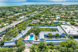 798 Crandon Blvd, Key Biscayne, FL 33149, Sold 11/12/21