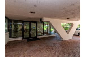 15645 Collins Ave, North Miami Beach, FL 33160, Sold 07/19/21
