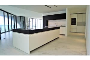1000 Biscayne Blvd, Miami, FL 33132, Sold 06/24/21