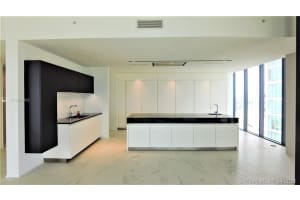 1000 Biscayne Blvd, Miami, FL 33132, Sold 06/24/21