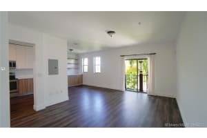 10620 NW 88th St, Doral, FL 33178, Sold 07/16/21