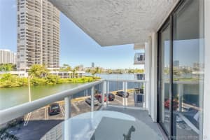 20515 E Country Club Dr, Aventura, FL 33180, Sold 06/16/21